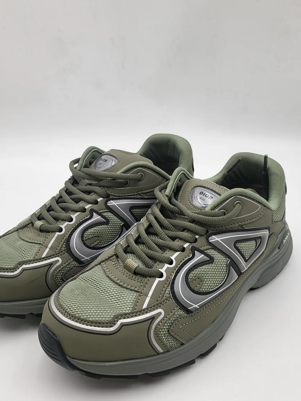 Christian Dior B30 Reflective Cd30 Sneakers Olive Green, EU M 40.
